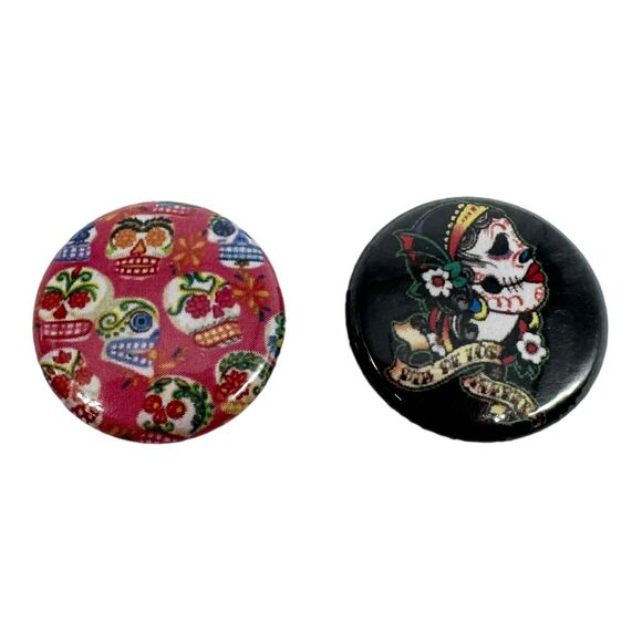 Lot of 13 Day of the Dead Sugar Skull 1” Lapel Pin Lot Dia De Los Muertos - Picture 12 of 12